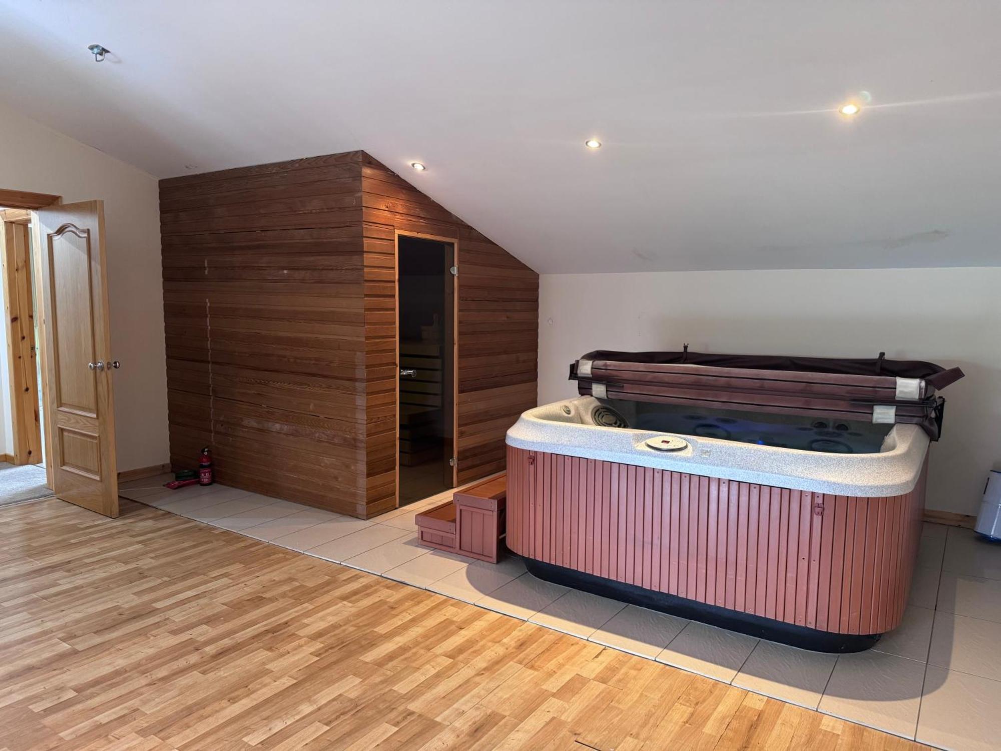 Langside Apartments Newhouse Luaran gambar